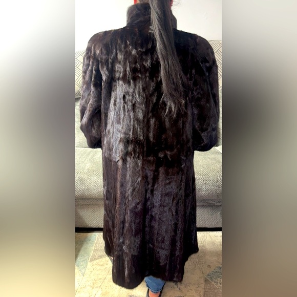 Designer Nina Ricci Brown Mink Trench Coat, in great condition very warm - Picture 1 of 5